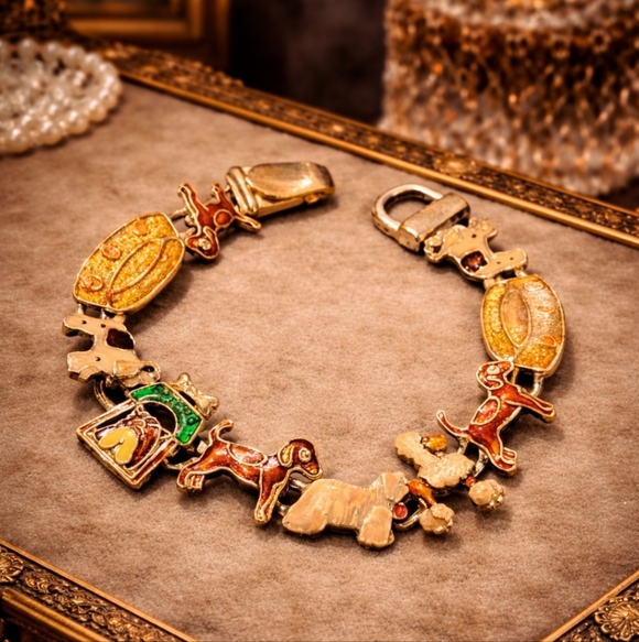 Vintage Jewelry - Vintage Gold and Red Enamel Charm Bracelet